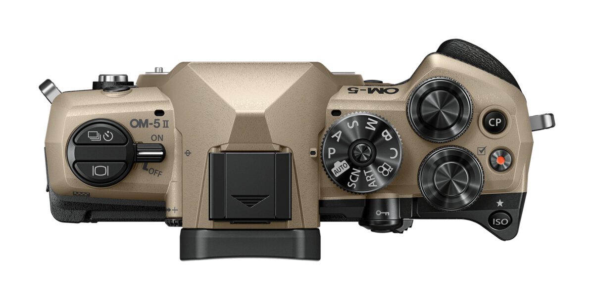 Olympus OM-5 II body sand beige, BLS-50 Battery, Eyecup, USB Connection Cable, Shoulder Strap - Image 6