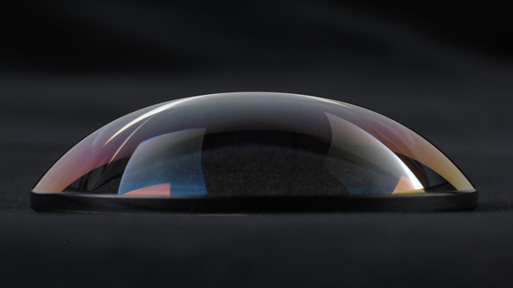 zeiss-otus-lenses-feature-aspherical-design