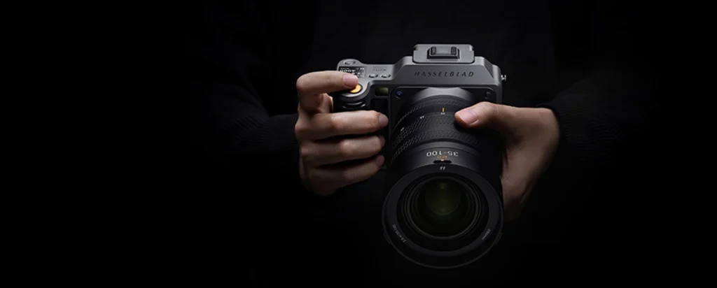 Hasselblad_Φακός_35-100E με την νέα X2D ΙΙ 100