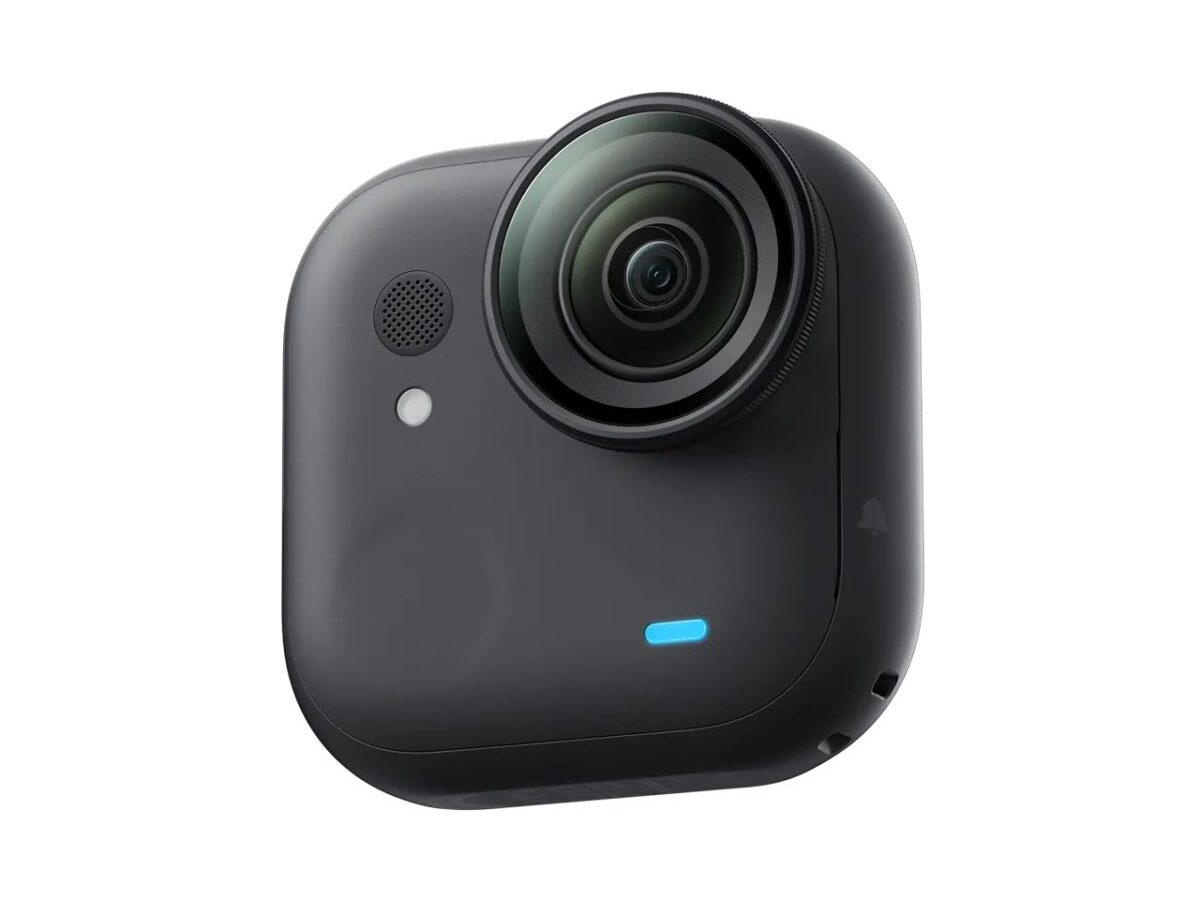Alternative view of Insta360 GO Ultra Standard Bundle (Midnight Black)