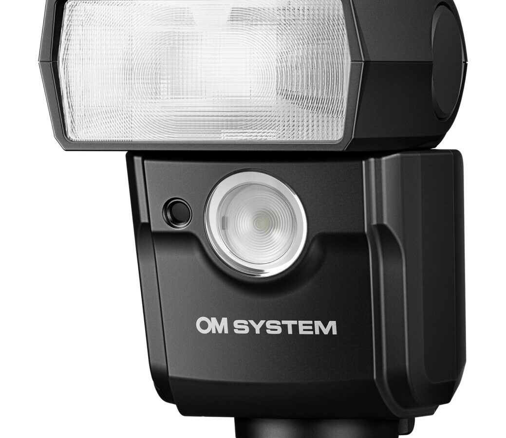 Alternative view of Olympus FL-700WR Flash