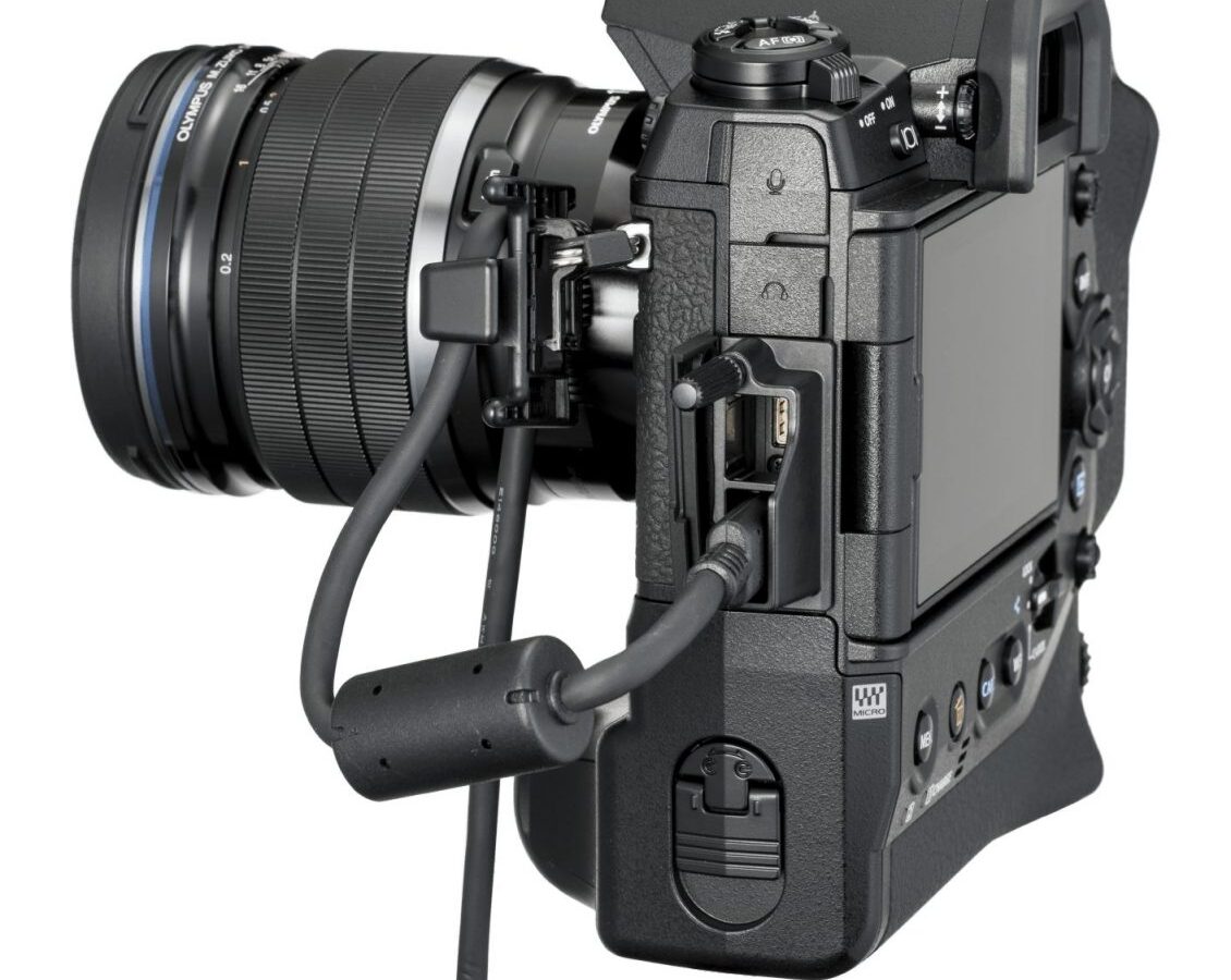 Alternative view of Olympus CP-1 Cable Protector for E-M1X