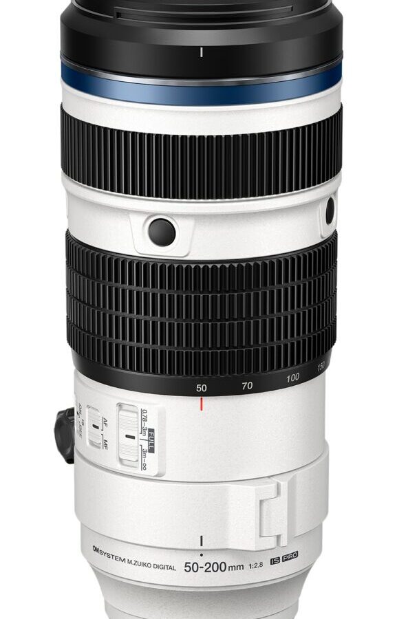 Alternative view of Olympus OM System M.Zuiko Digital ED 50-200mm F2.8 IS PRO incl. Lens hood and Lens case