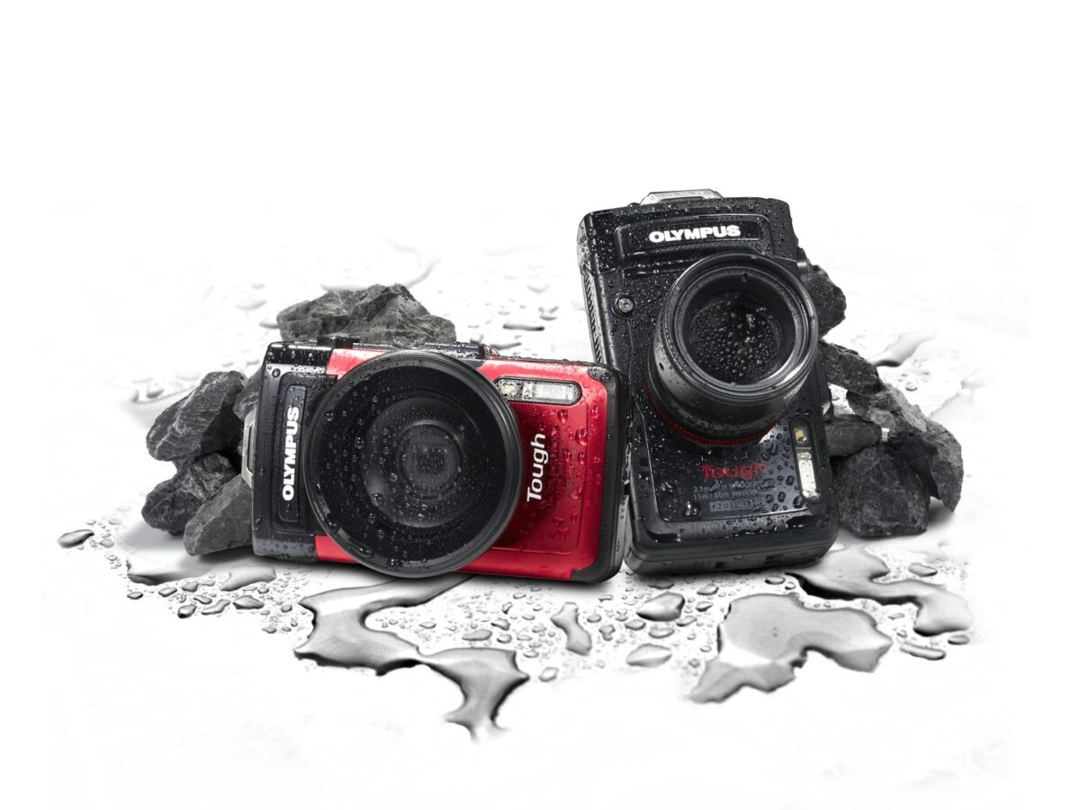 Alternative view of Olympus TCON-T01 Tele Converter for TG-1/2/3/4