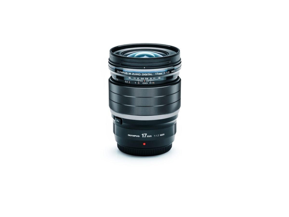 Olympus Lens M.ZUIKO DIGITAL ED 17mm 1:1.2 PRO incl. Lens hood