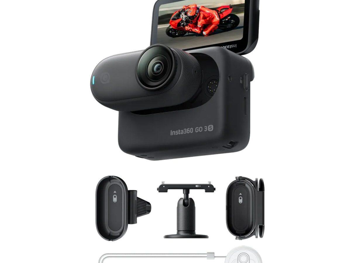 Insta360 GO 3S In-Helmet POV Bundle- Black