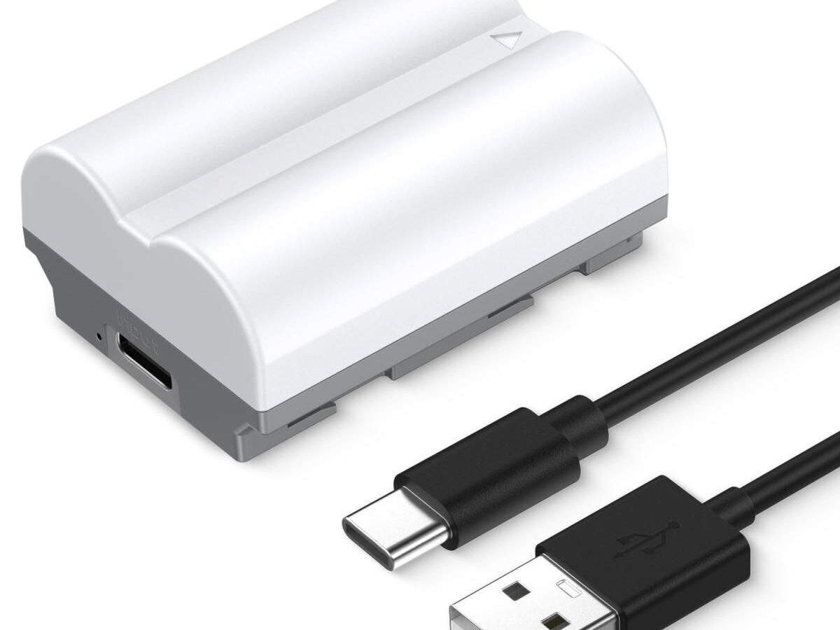 K&F Concept NP-W235 2400mAh Battery With Type-C Fast Charging, Compatible with Fujifilm (KF28.0025)